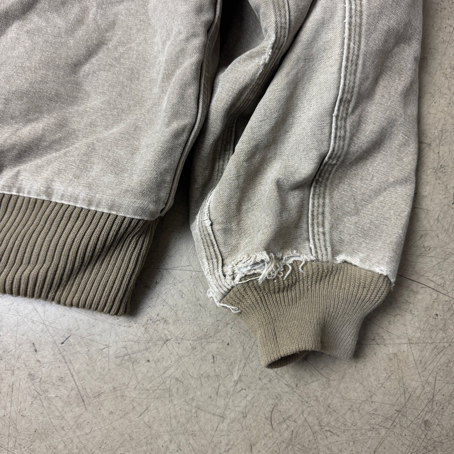 (L) Carhartt Hooded Active Jacket J130 DES