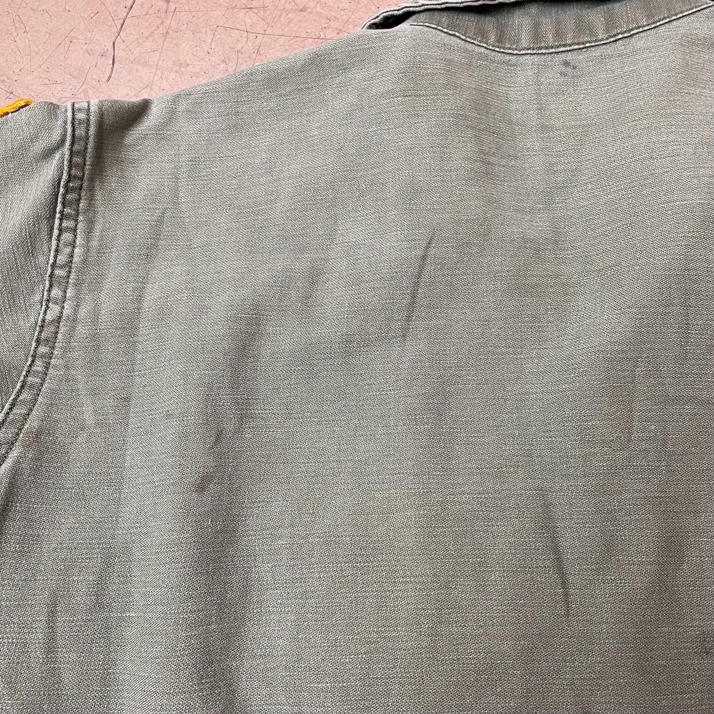 (S) 1970s OG107 Cotton Sateen Hemd US Army faded grün