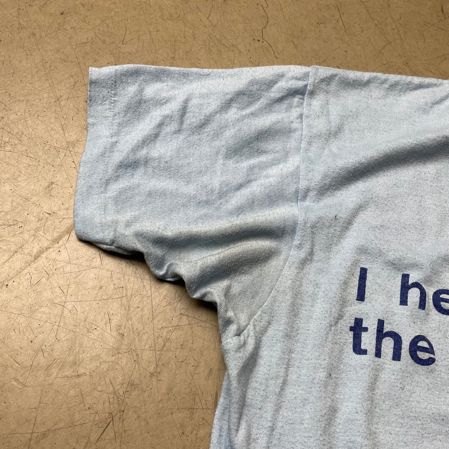 (M-L) 1980s Single Stitch Compri Hotel Souvenir Tshirt hellblau