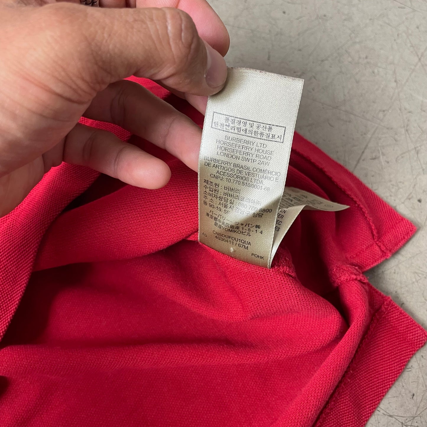 (XL) Burberry Polo Tshirt Rot Logo Stick
