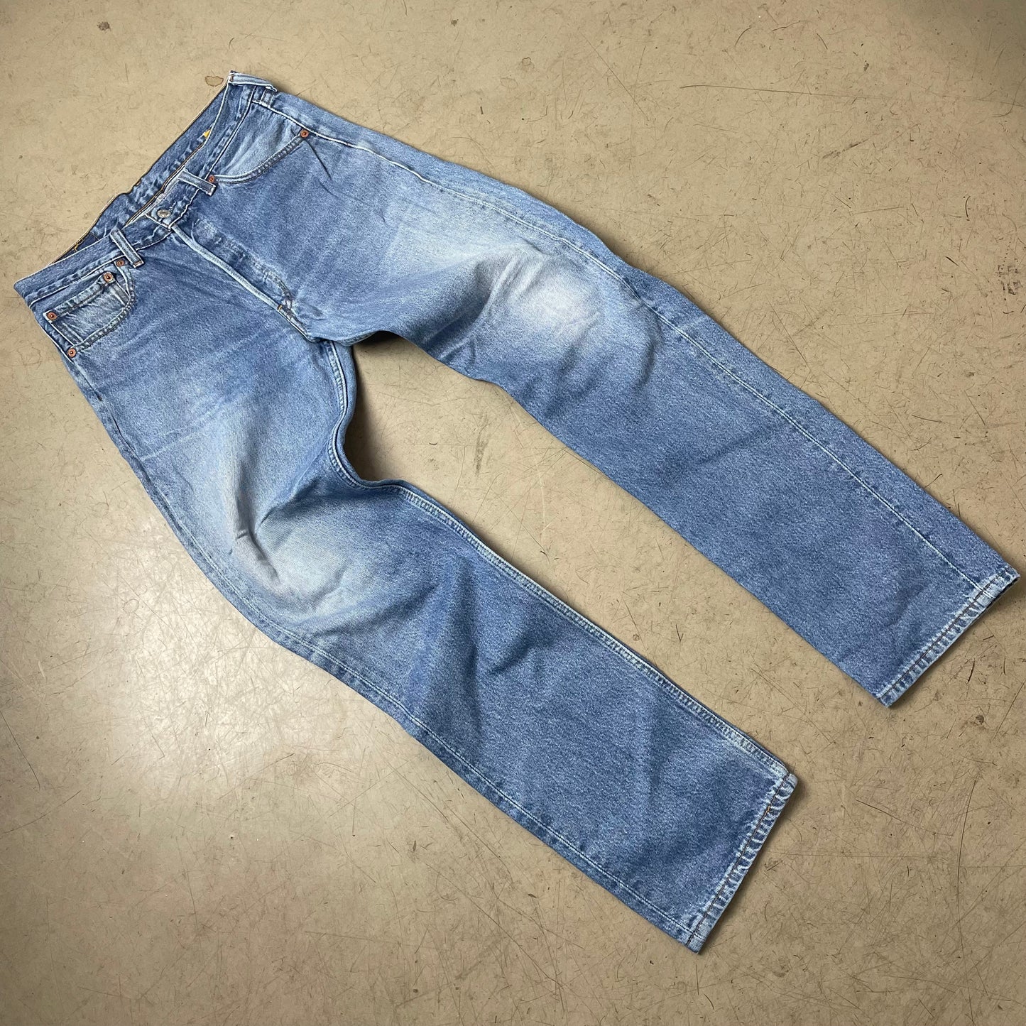 (M) Levi’s 501 Jeanshose hellblau W33L34