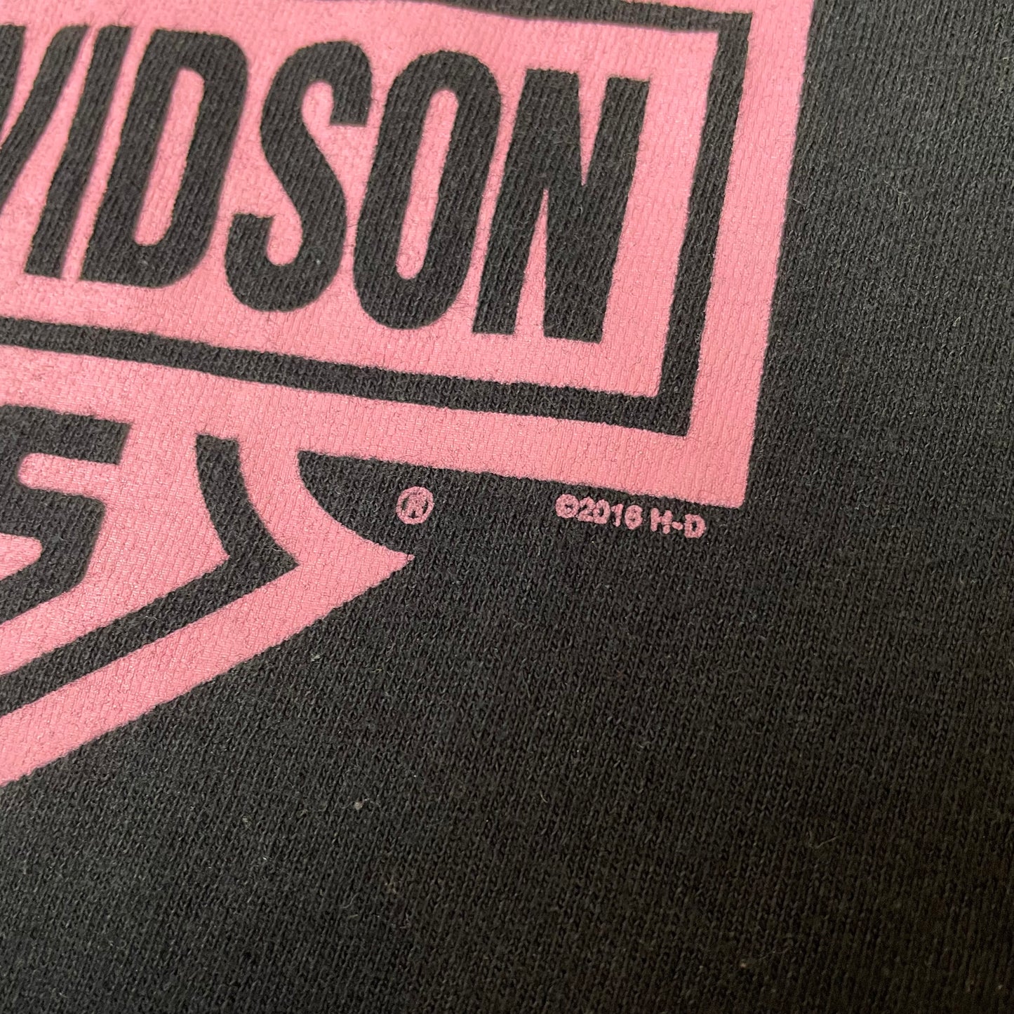 (L) 2016 Harley Davidson Big Logo Wisconsin Tshirt schwarz pink