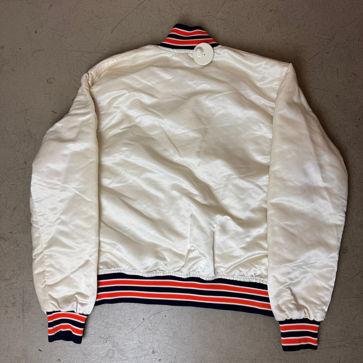 (M) 80s Chicago Bears Proline Starter NFL Satin Bomberjacke Creme