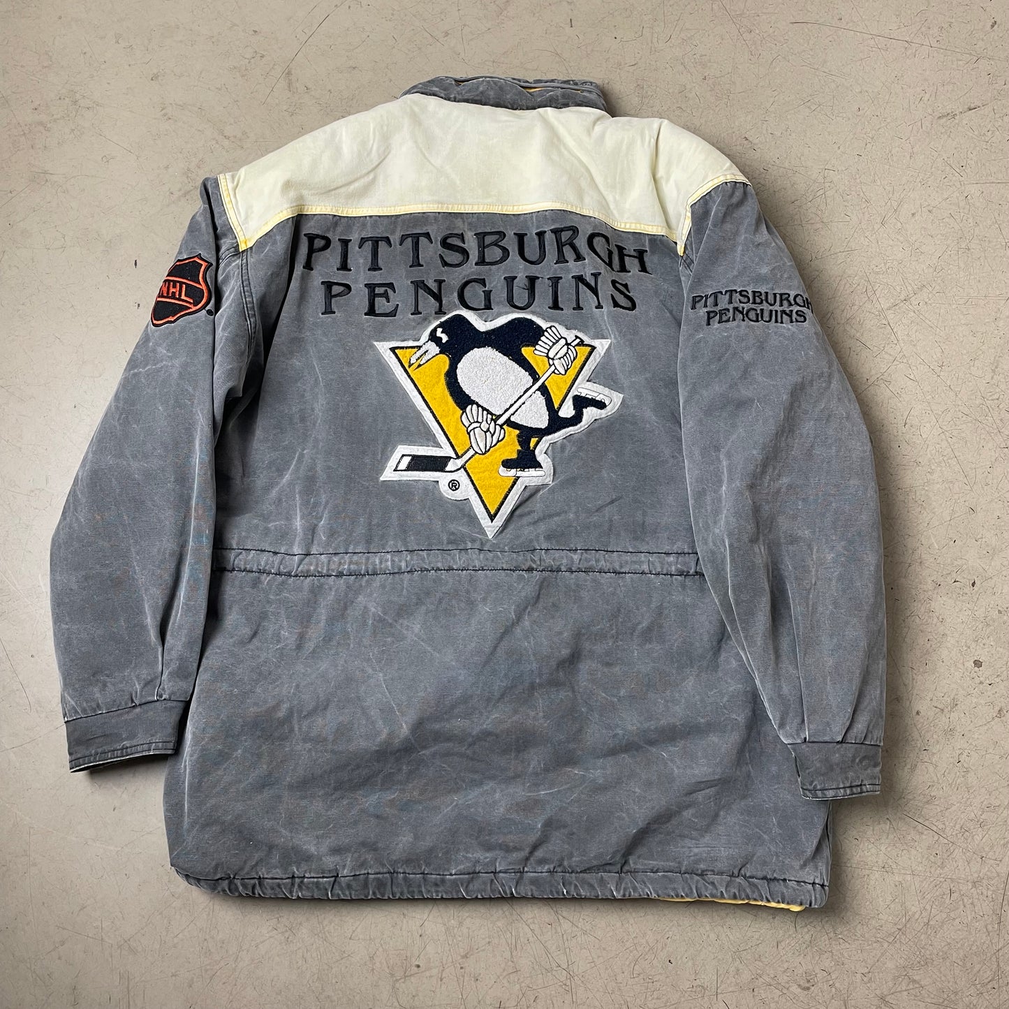 (M) 1990s Campri Teamline Pittsburgh Penguins NHL Jacket