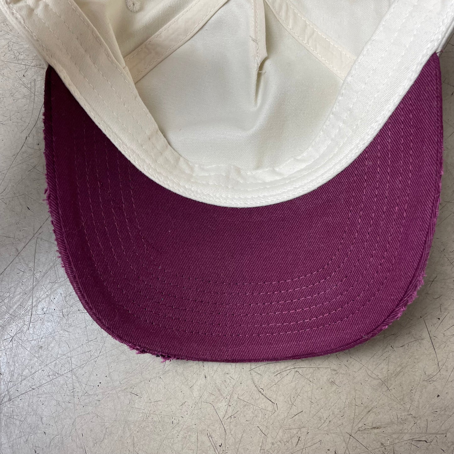 Antik Vintage Chicago Pin Canvas Cap Burgundy dunkelrot beige