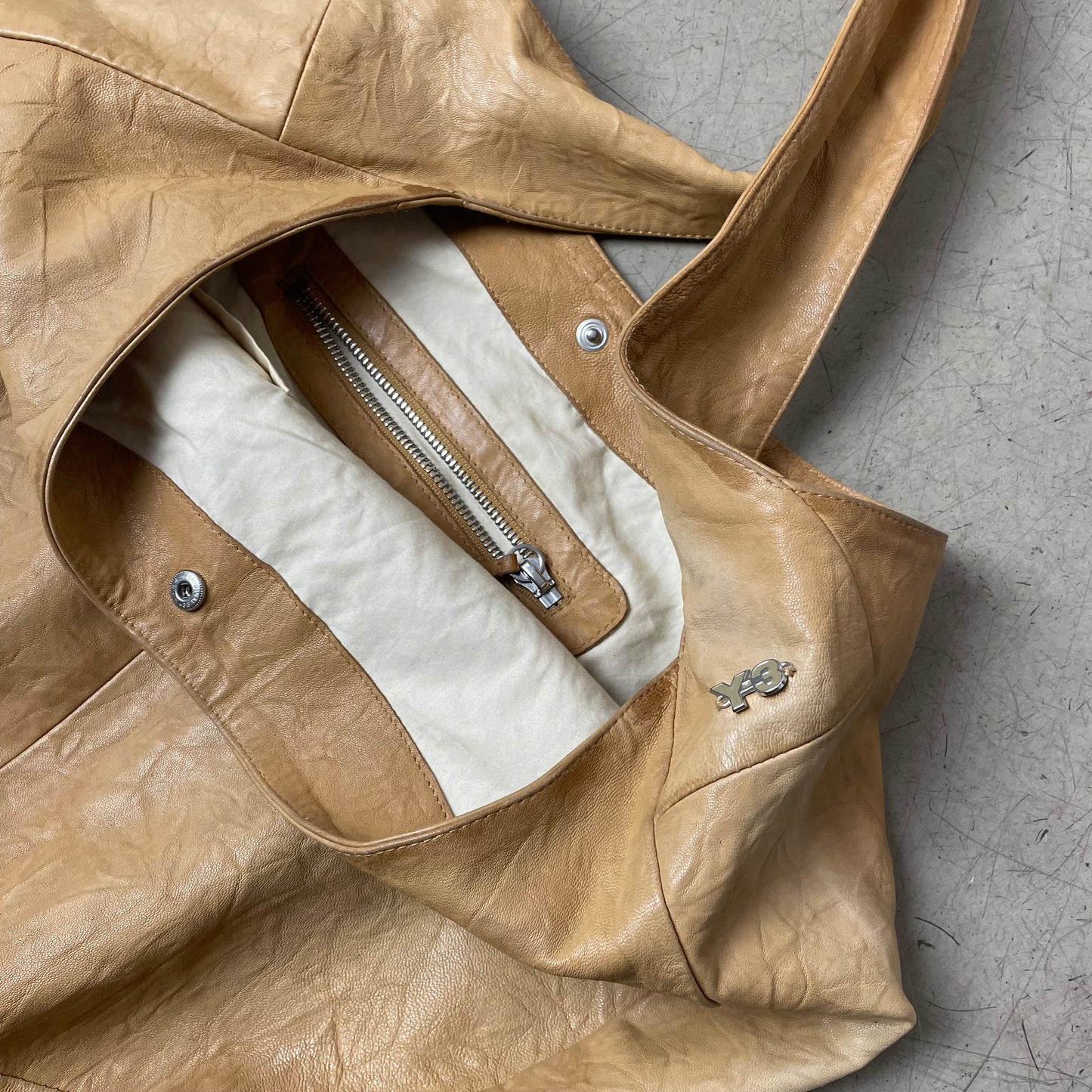 Y3 x Adidas Leather Sling Bag Ledertasche beige braun