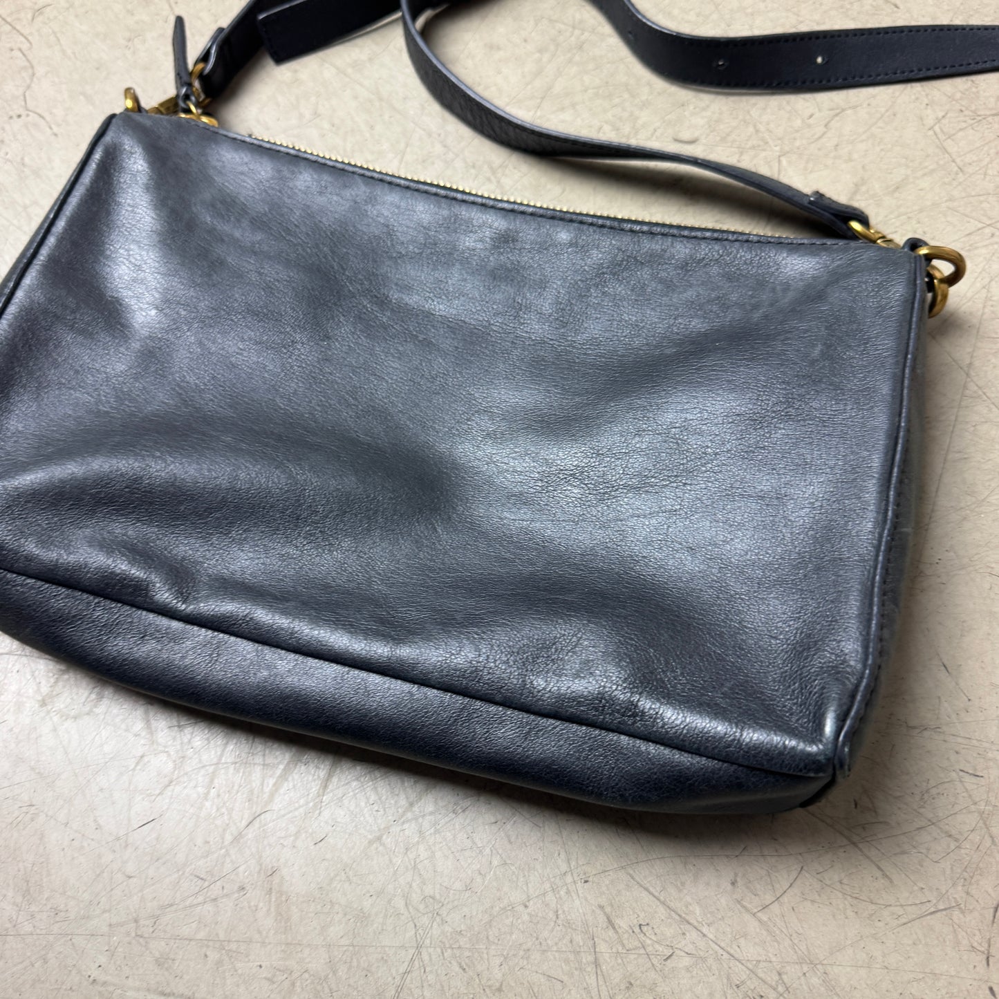 Liebeskind Berlin Leder Side Bag schwarz Double Zip