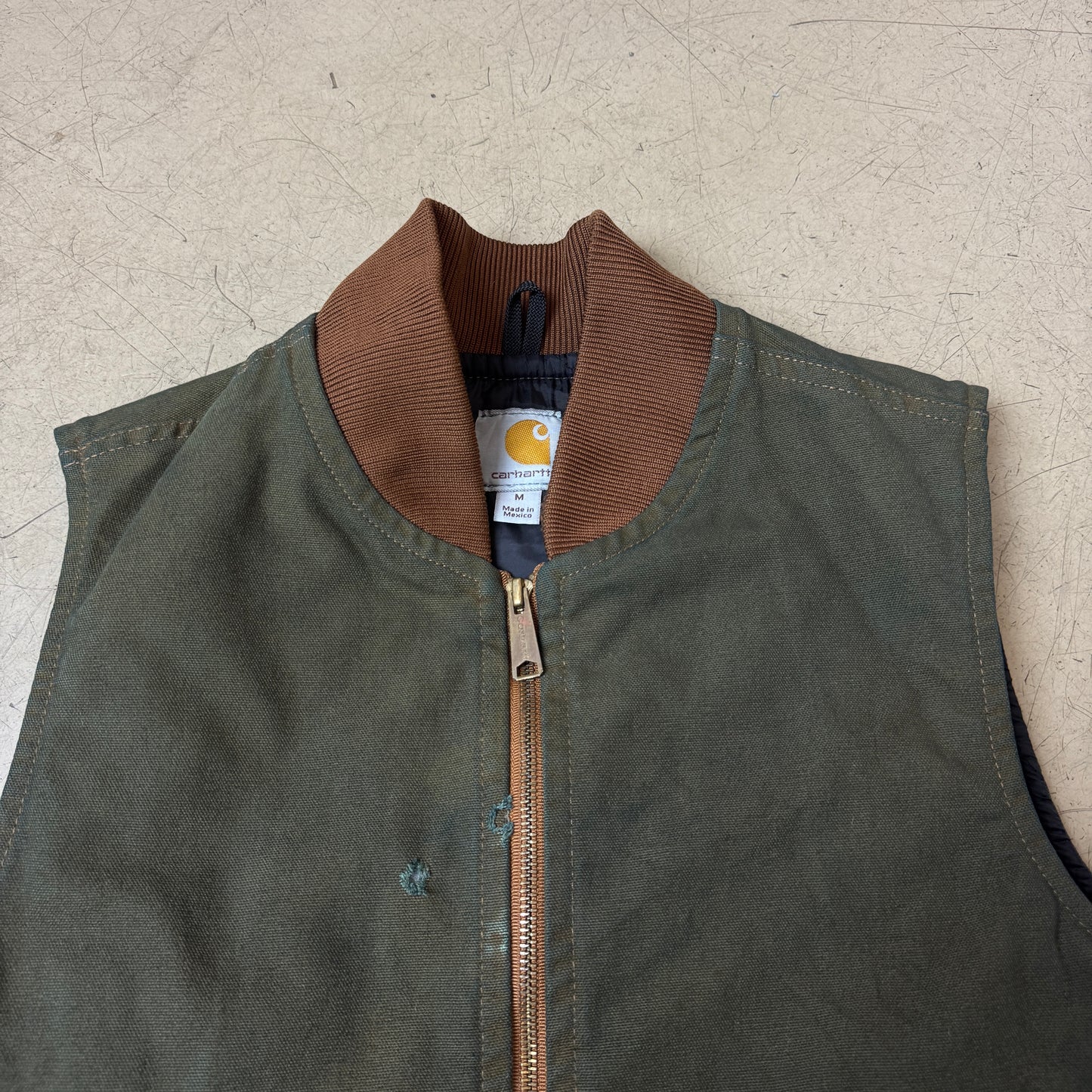 (M) Carhartt Duck Weste Forest Green