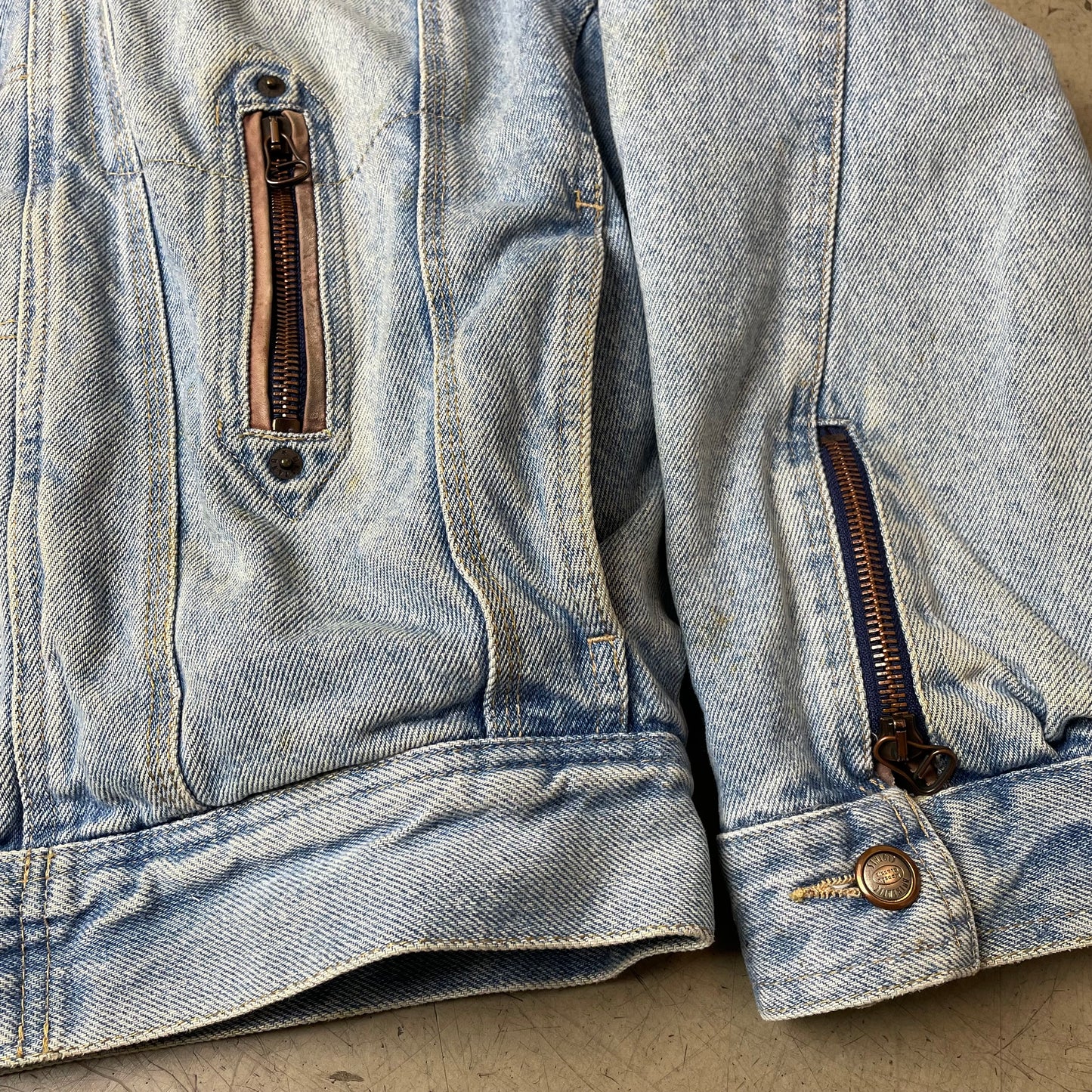 (M) 1980s Leder Jeansjacke hellblau braun