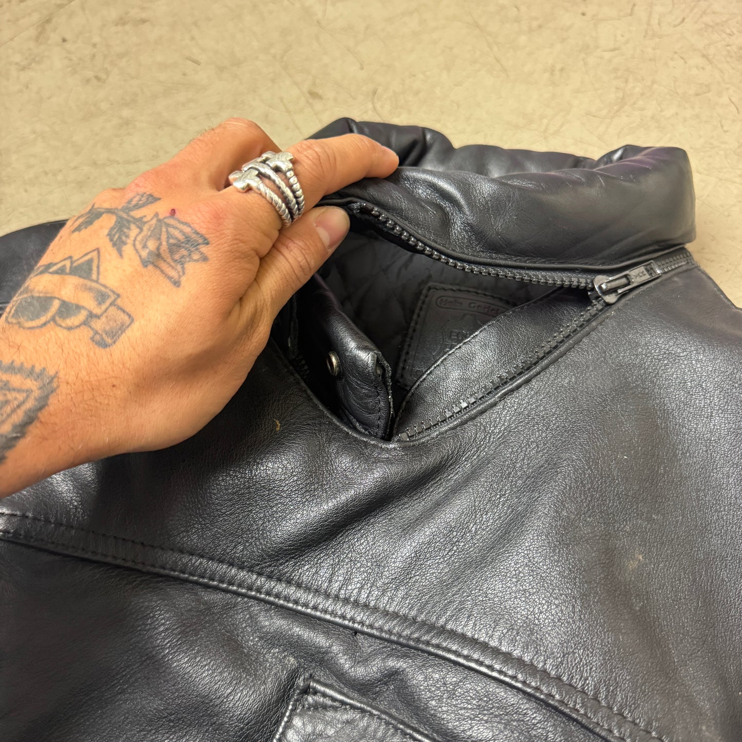 (M-L) Front Pocket Biker Lederjacke