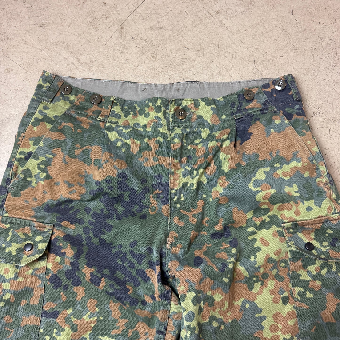 (XL) Army Cargo Camo Pants Flecktarn grün braun