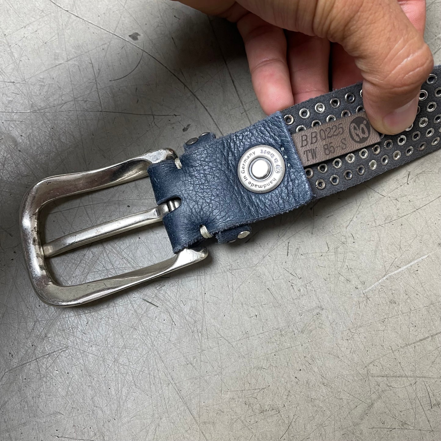 Studded Leather Belt Ledergürtel grau Nieten