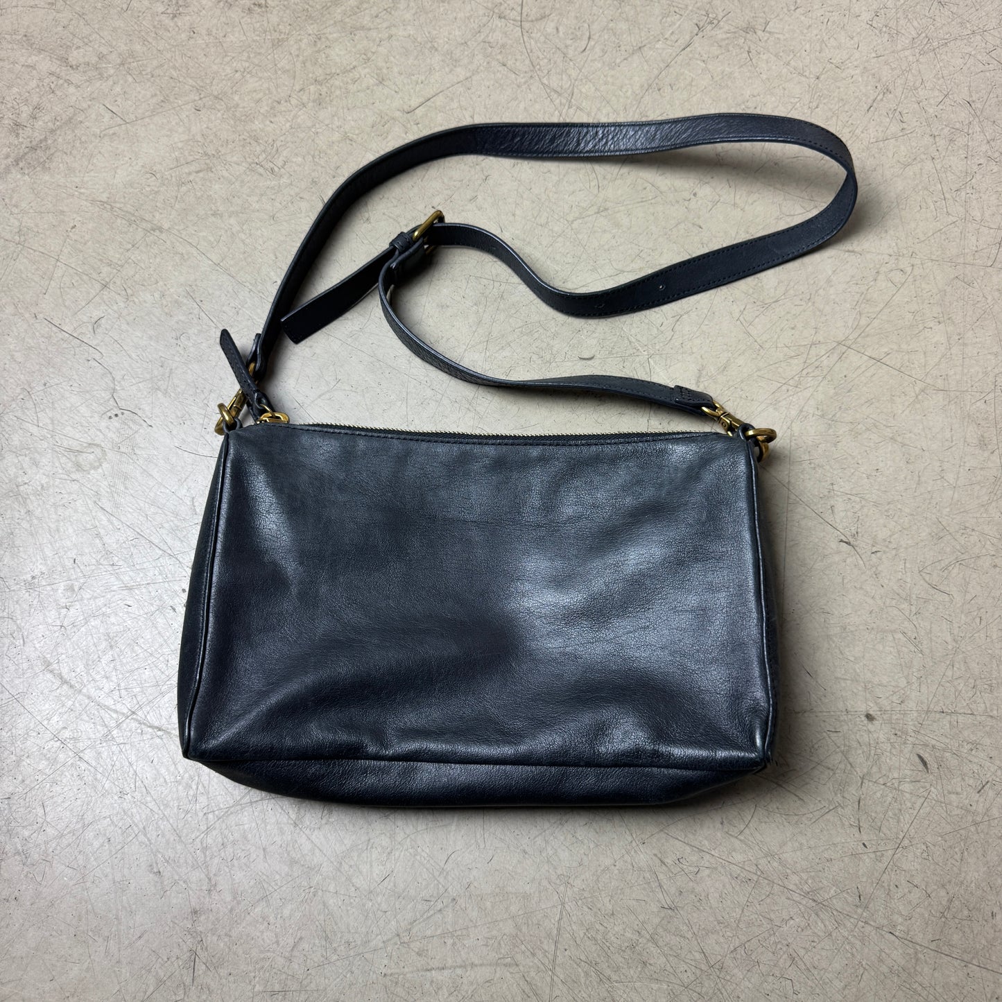 Liebeskind Berlin Leder Side Bag schwarz Double Zip