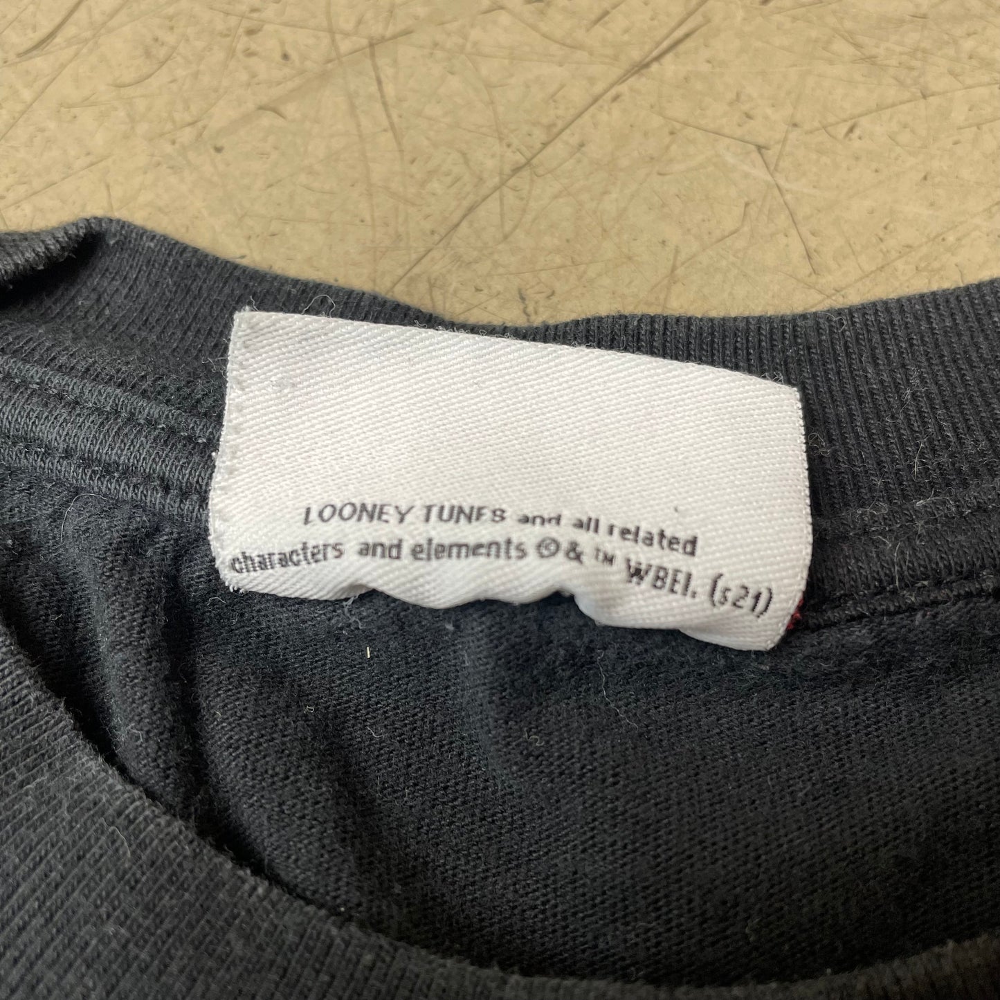 (S) Looney Tunes Print Tshirt faded schwarz