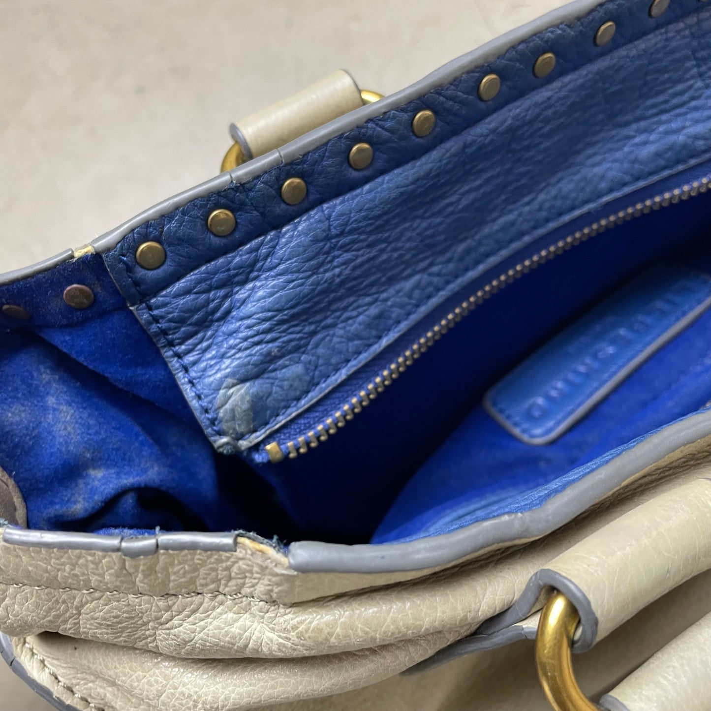 Liebeskind Berlin Leder Handtasche Bag Creme beige blau klein Nieten