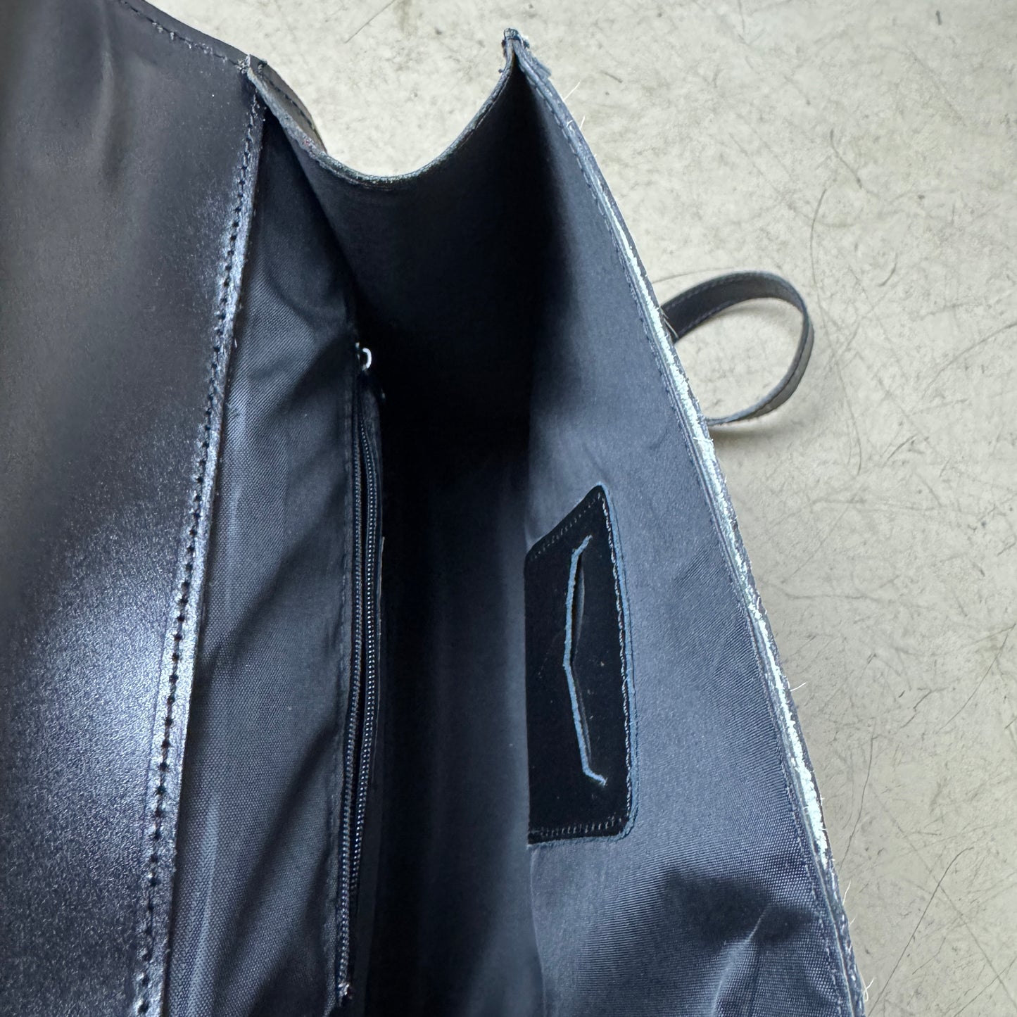 Black White Cow Hide / Kuhfell Leder Handtasche