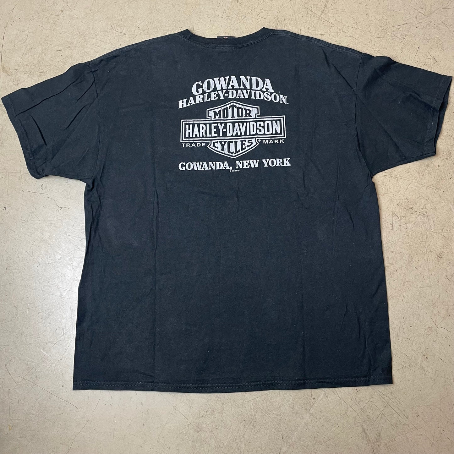 (XL) 2013 Harley Davidson Gowanda New York Logo Tshirt schwarz