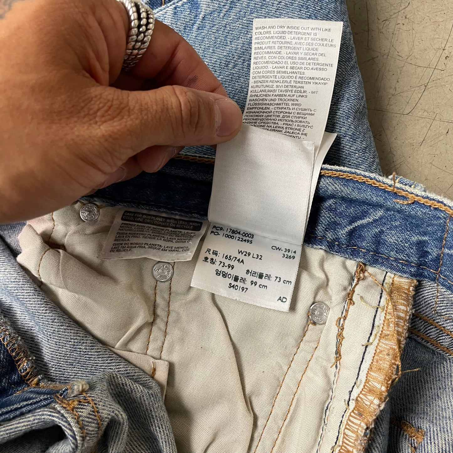 (M) Ripped Levi’s 501 CT Jeanshose faded hellblau W29/L32
