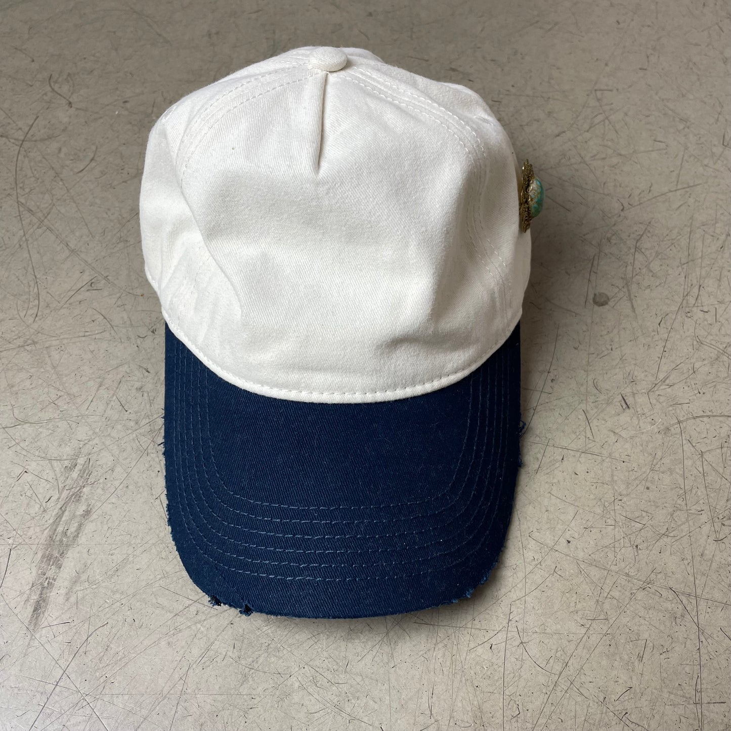Antik Vintage Pin Canvas Cap Navy blue beige