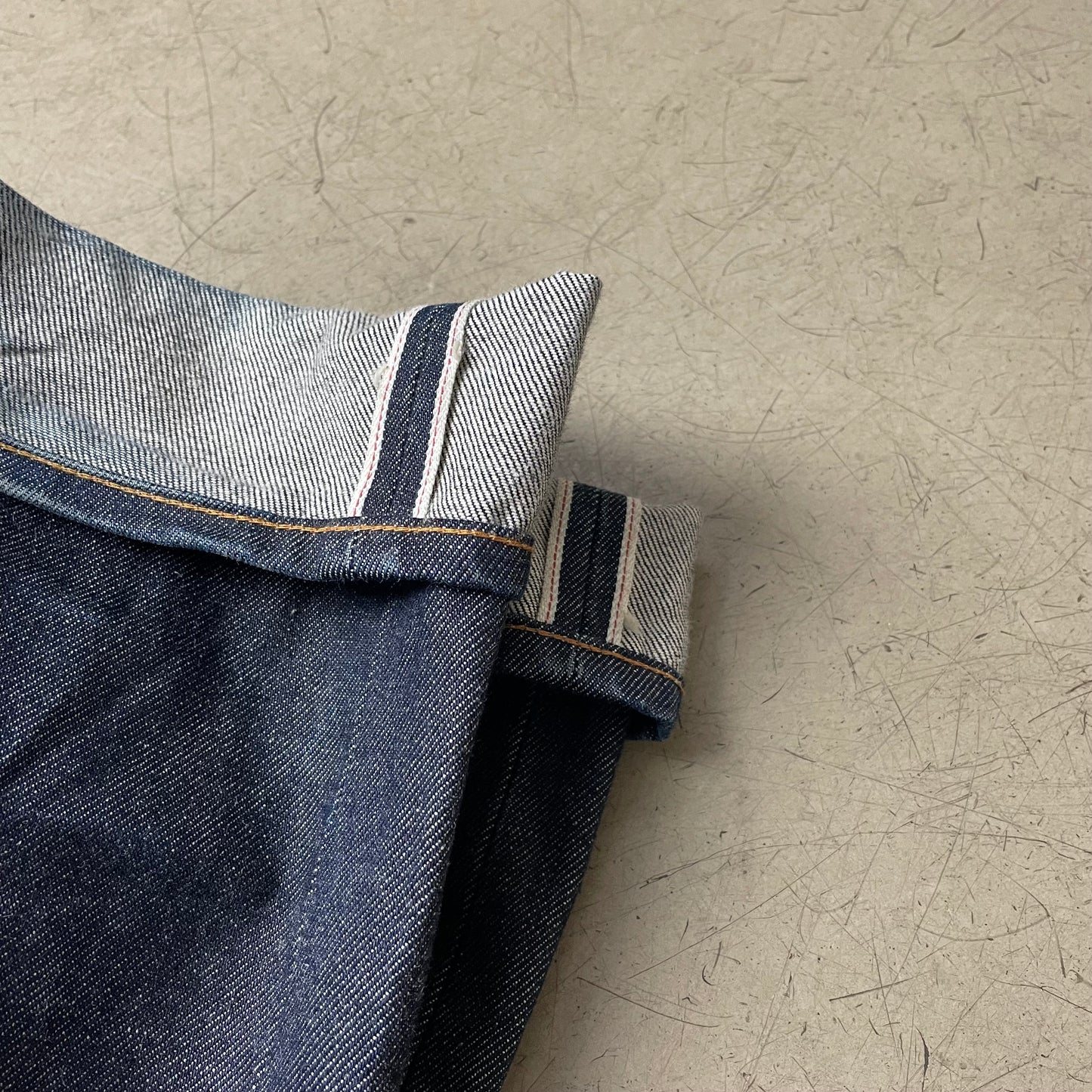 (L) Supreme Selvedge Selvage Denim Jeanshose dunkelblau W30