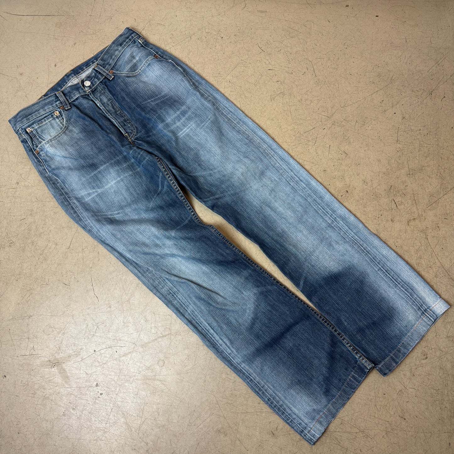 (M) Faded Levi’s 501 Jeanshose W33/L36