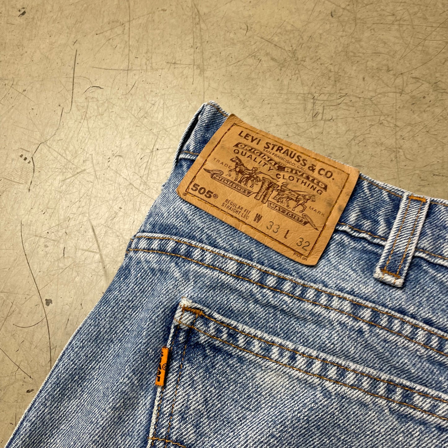 (M) Levi’s 505 Orange Tab Jeanshose hellblau W33/L32