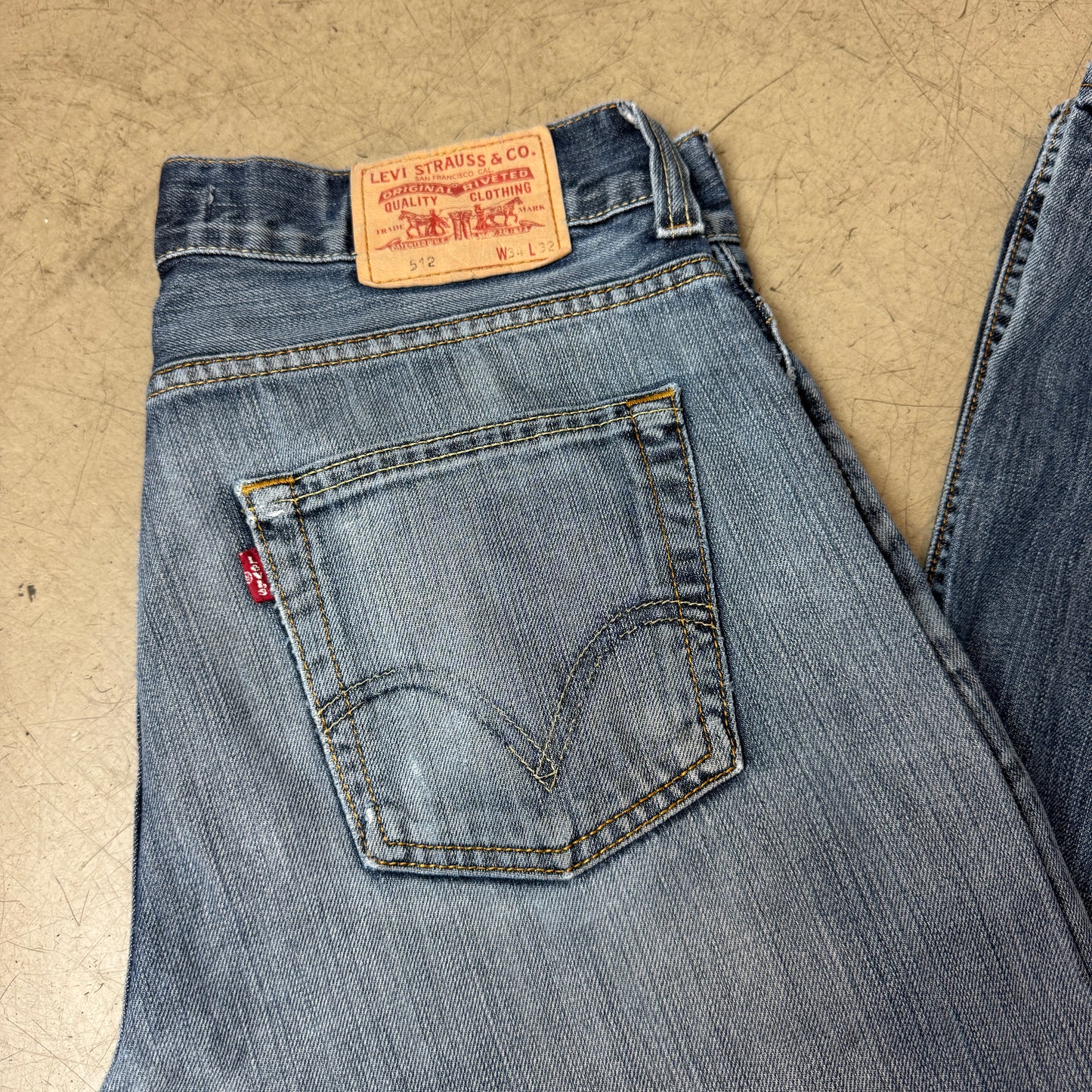 (L) Levi’s 512 Bootcut Jeanshose Faded blau W34/L32