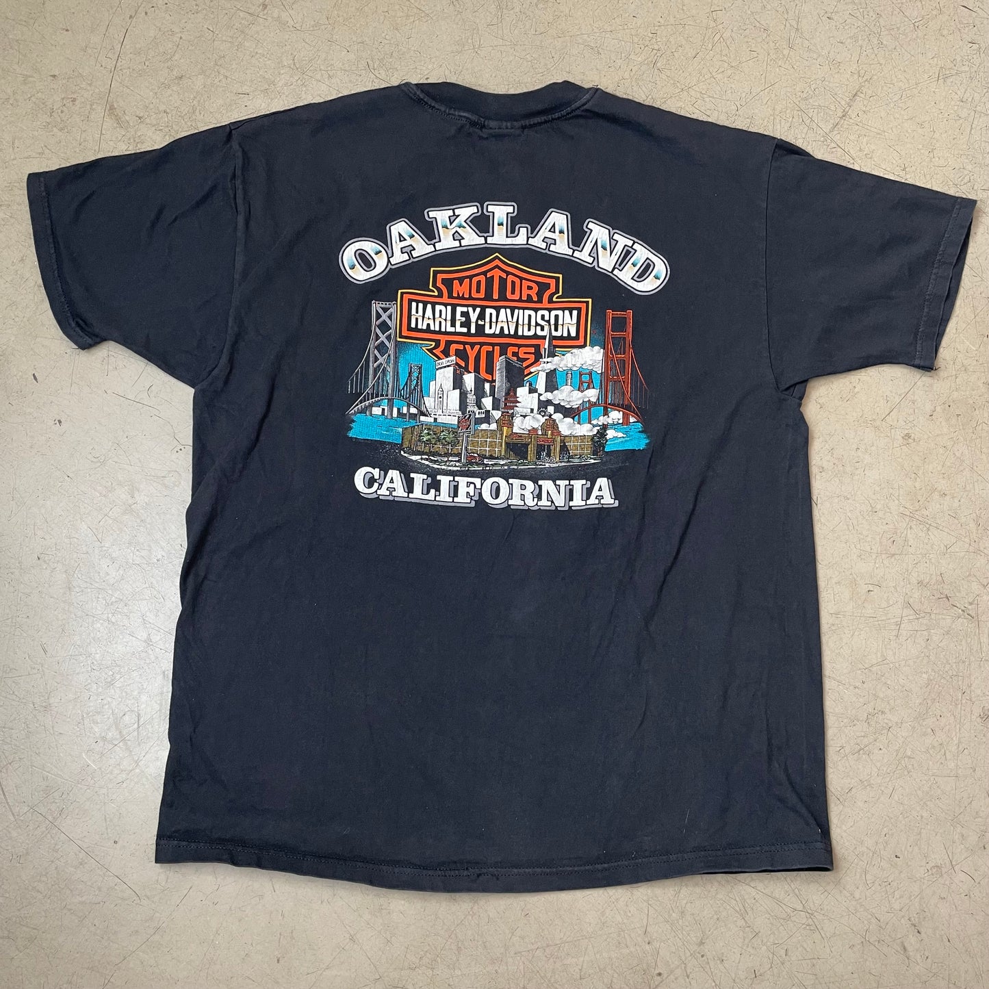 (XL) Harley Davidson Oakland California Eagle Tshirt schwarz