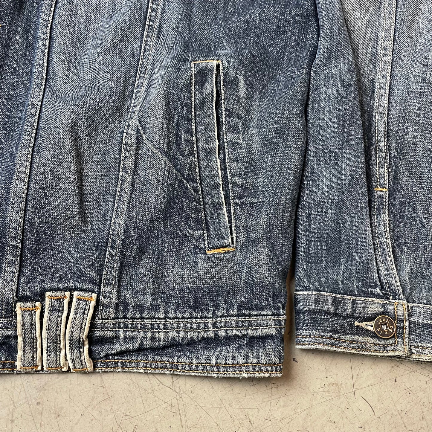 (XXL) Marithe Francois Girbaud Jeansjacke Faded Blau