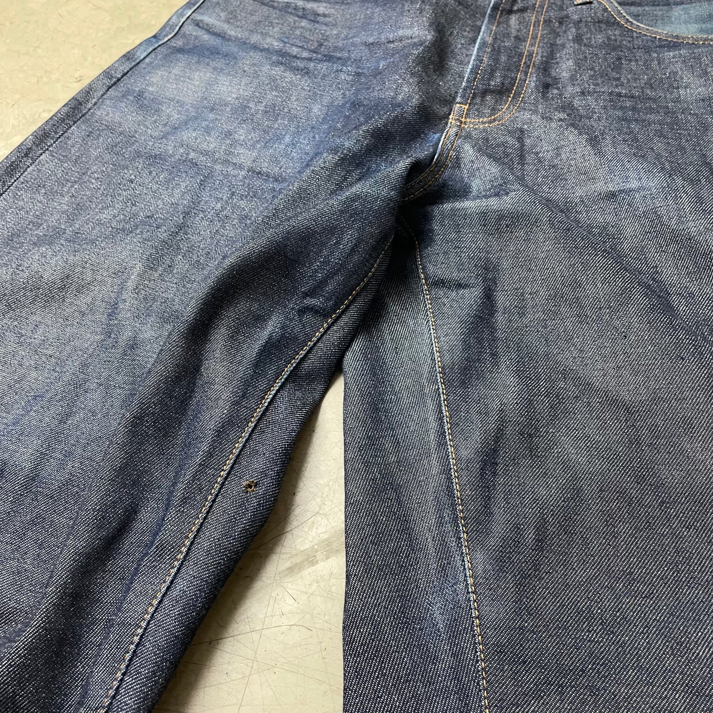 (L) Supreme Selvedge Selvage Denim Jeanshose dunkelblau W30