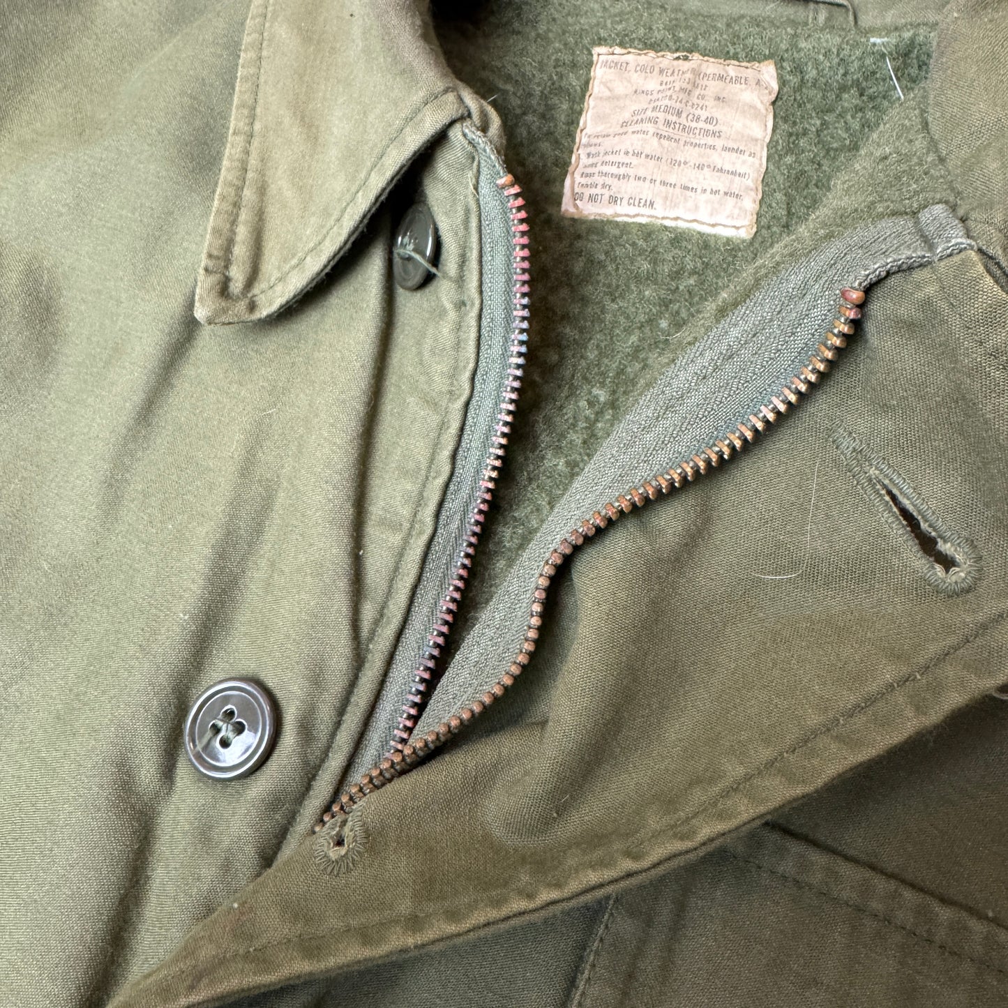 (S-M) Vintage Cropped Padded Army Jacket Olivgrün