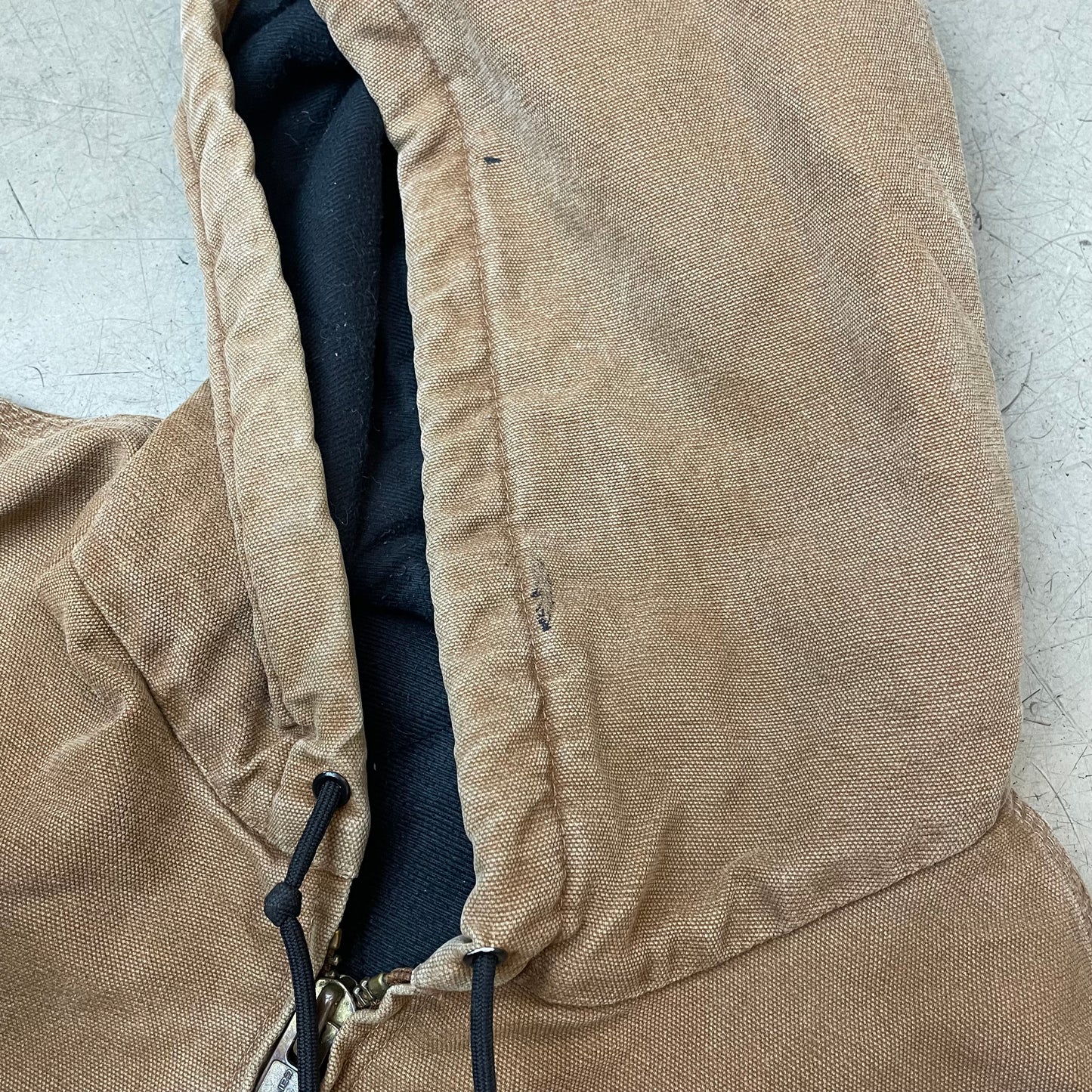 (L) Carhartt Active Hooded Jacket Braun Made in México Tall