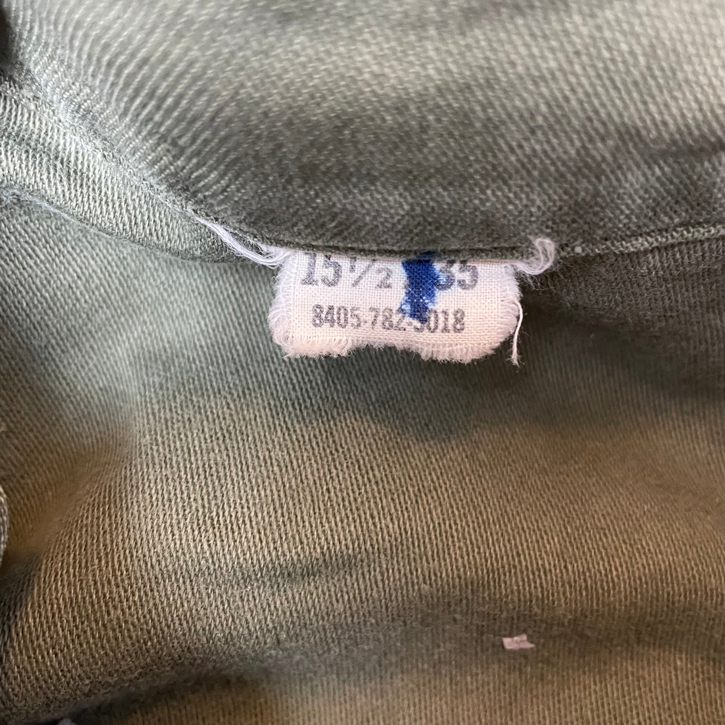 (M) 1970s OG107 Cotton Sateen US Army Hemd faded grün