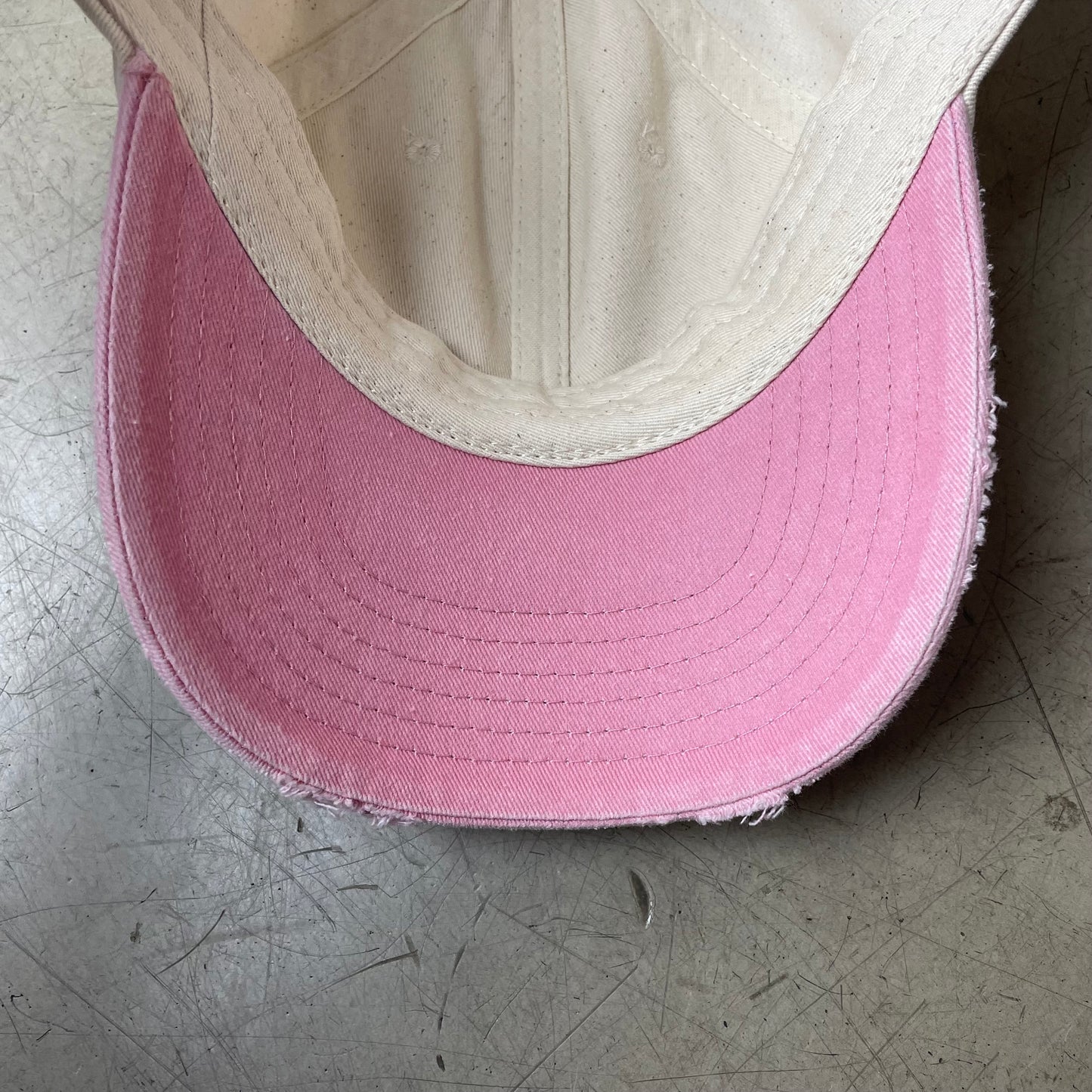 Antik Vintage Pin Canvas Cap rosa beige