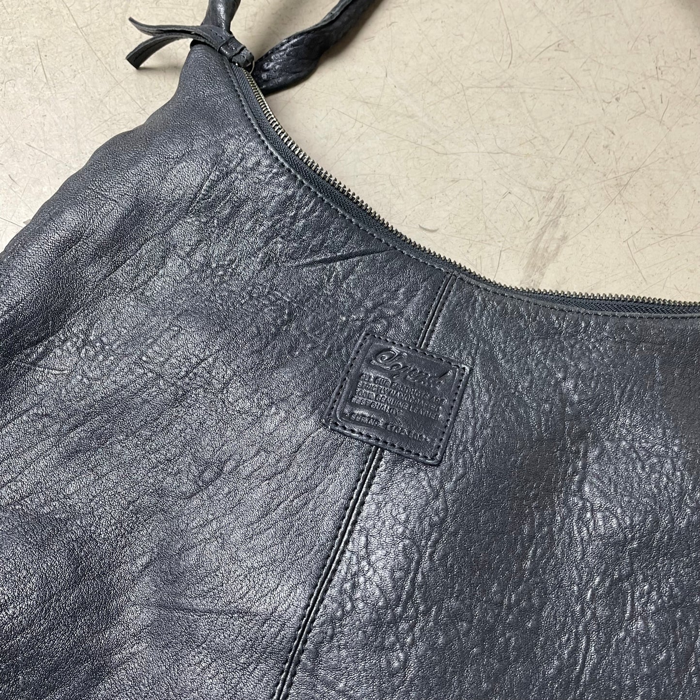 Legend Leder Side Bag Tote Bag Tasche schwarz