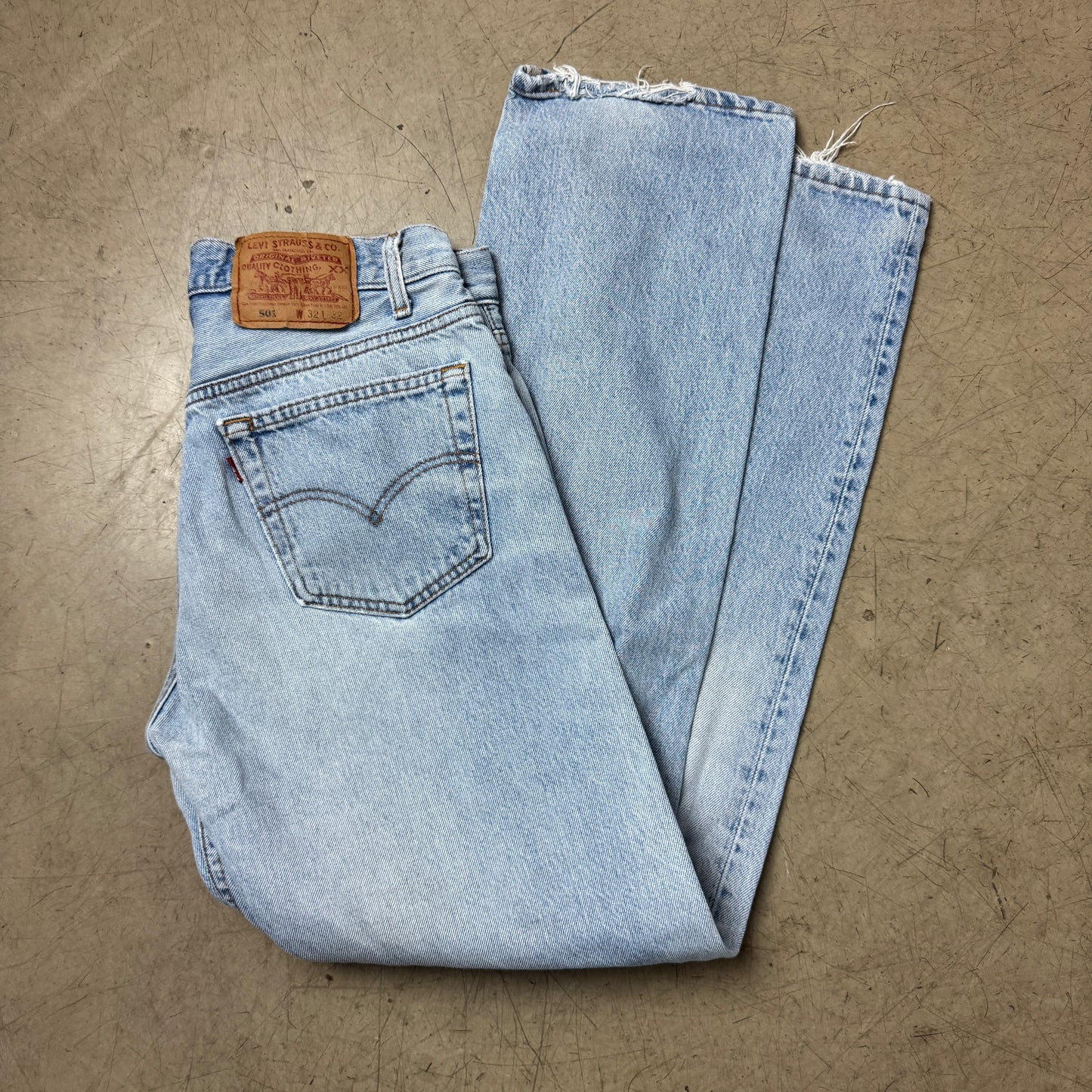 (S-M) Levi’s 501 Jeanshose W32/L32