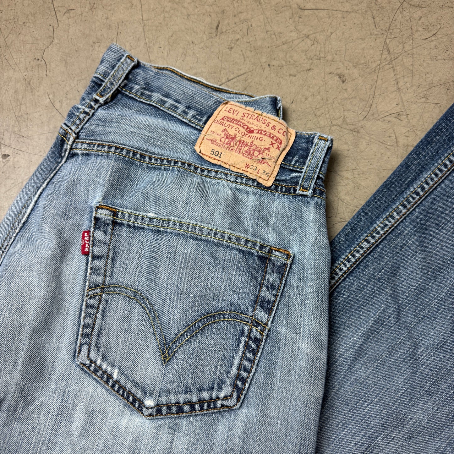 (L) Levi’s 501 Jeanshose W33/L36