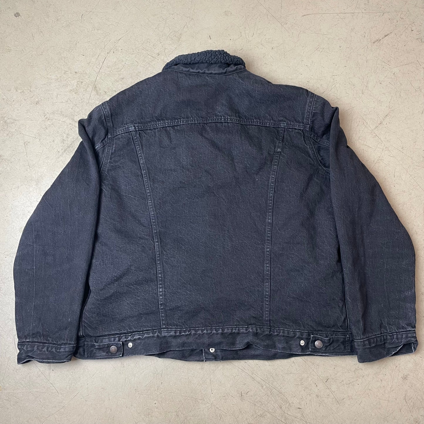 (XL) Levi’s Sherpa Jeansjacke gefüttert schwarz