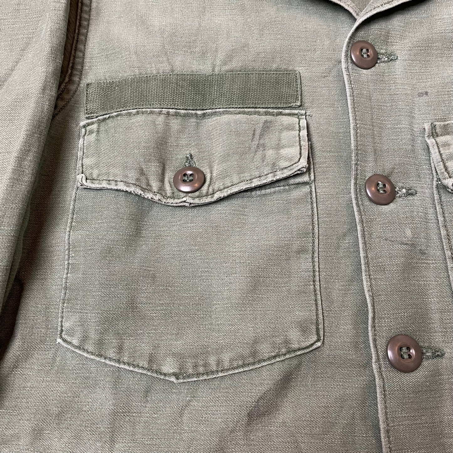 (S) 1970s OG107 Cotton Sateen Hemd US Army faded grün