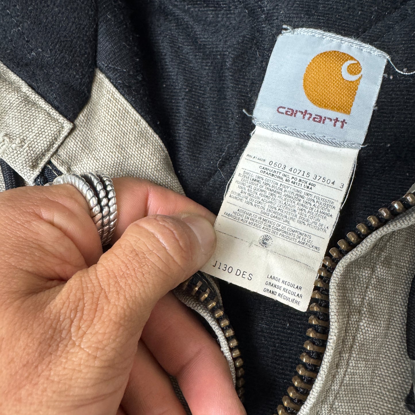 (L) Carhartt Hooded Active Jacket J130 DES
