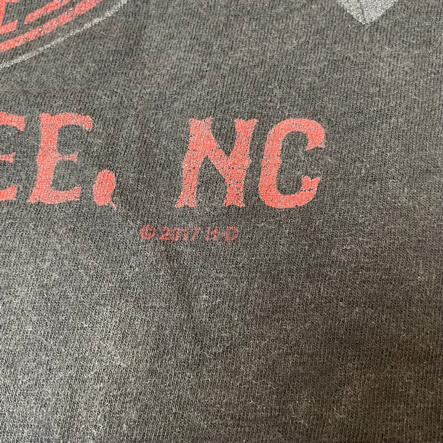 (M) 2017 Harley Davidson Cherokee Tshirt faded schwarz