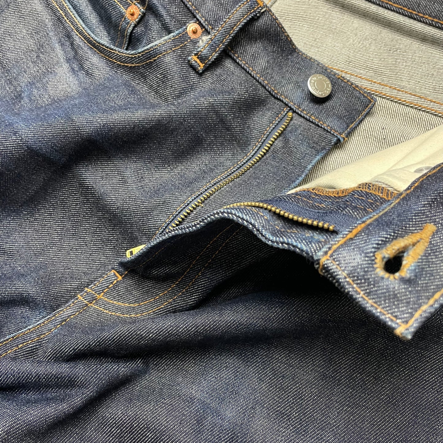 (L) Supreme Selvedge Selvage Denim Jeanshose dunkelblau W30