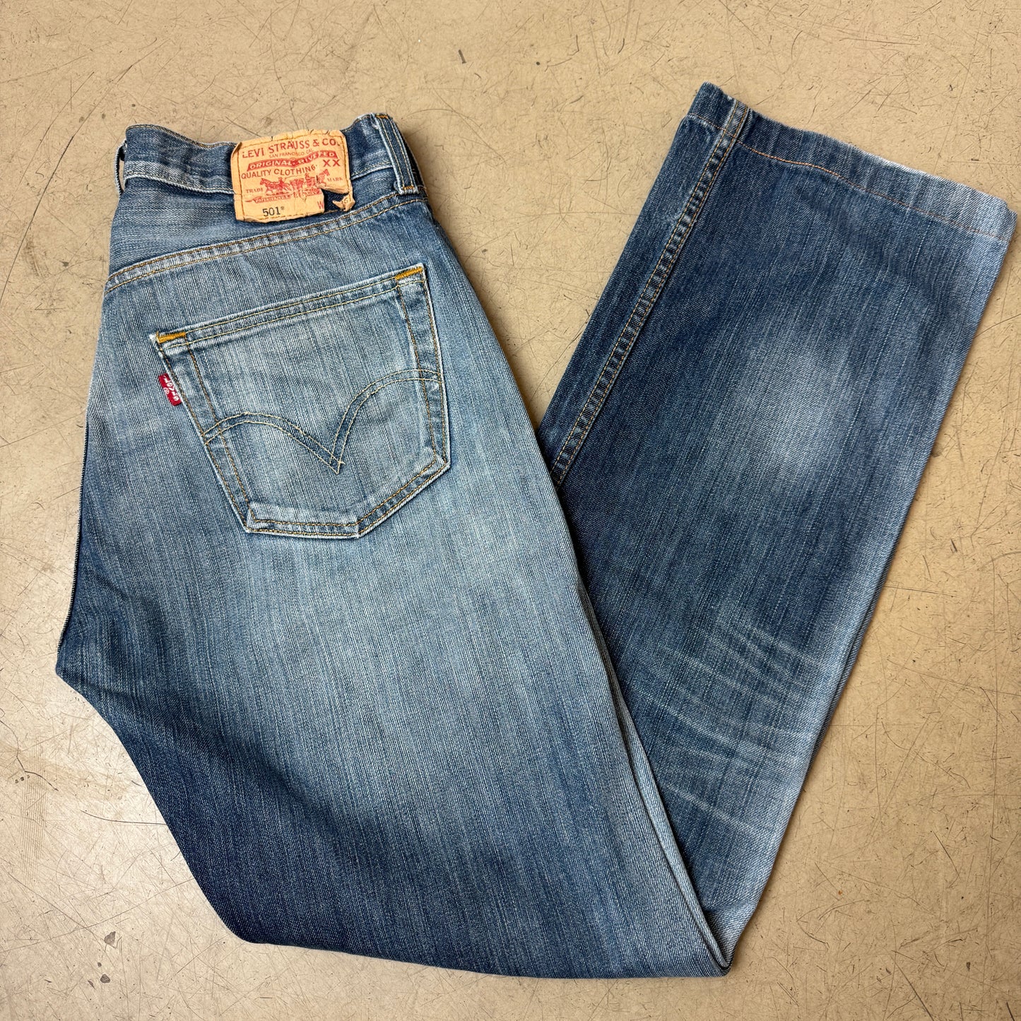(M) Faded Levi’s 501 Jeanshose W33/L36