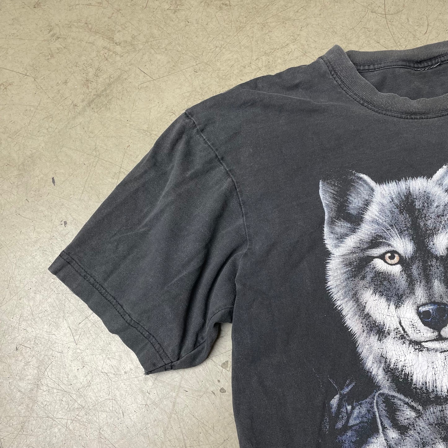 (L) Vintage Wolf Animal Print Tshirt faded schwarz