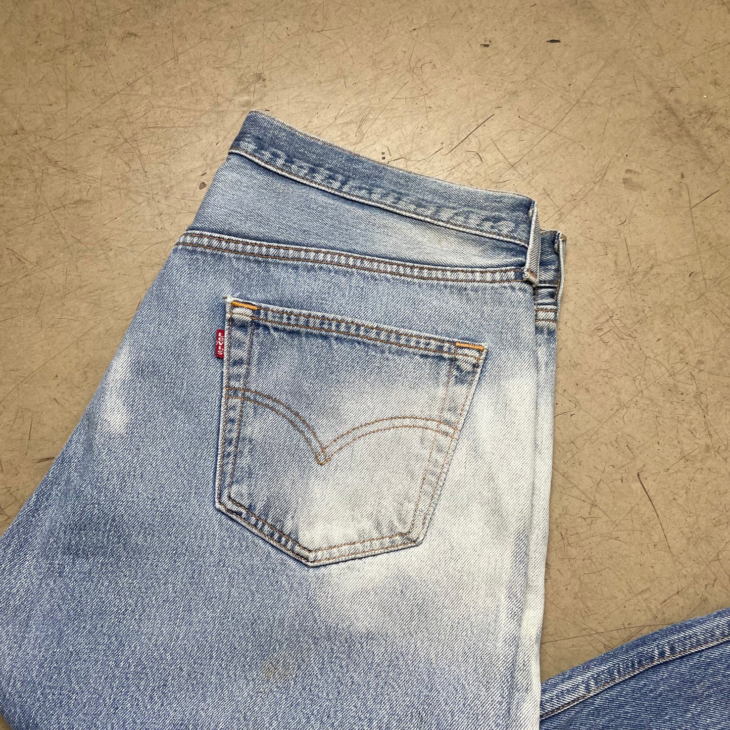 (L-XL) 1998 Levi’s 501 Jeanshose faded hellblau W38L31