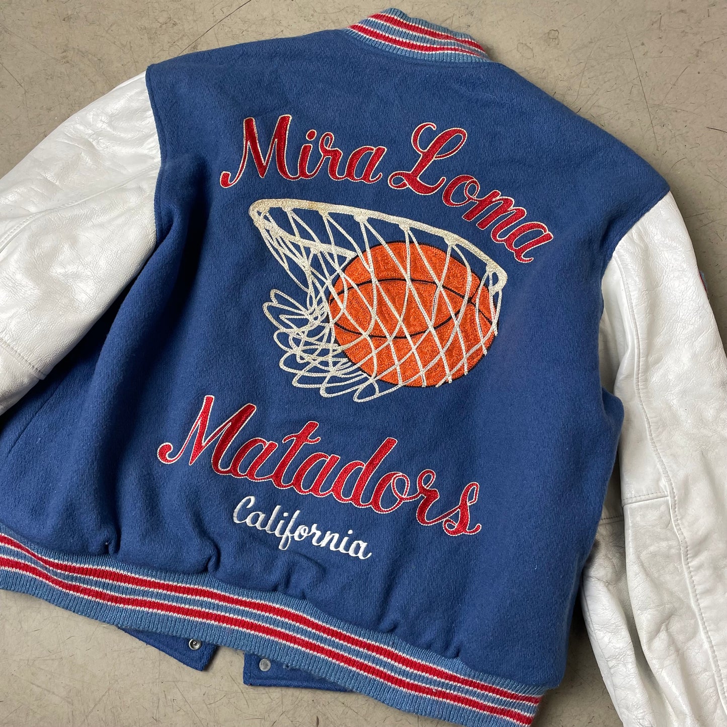 (L-XL) 1990s Trophy Jackets College Jacke blau weiß California