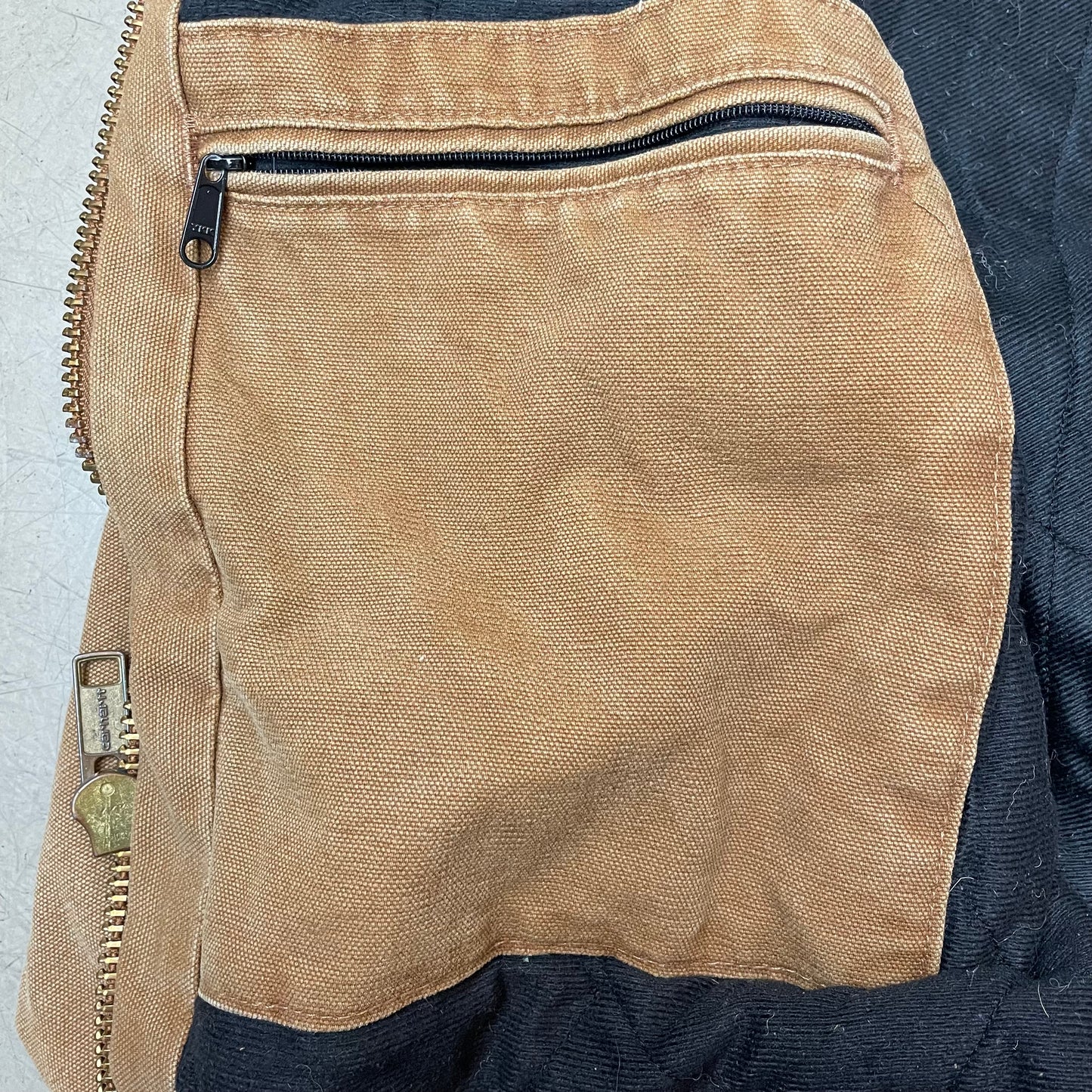(L) Carhartt Active Hooded Jacket Braun Made in México Tall