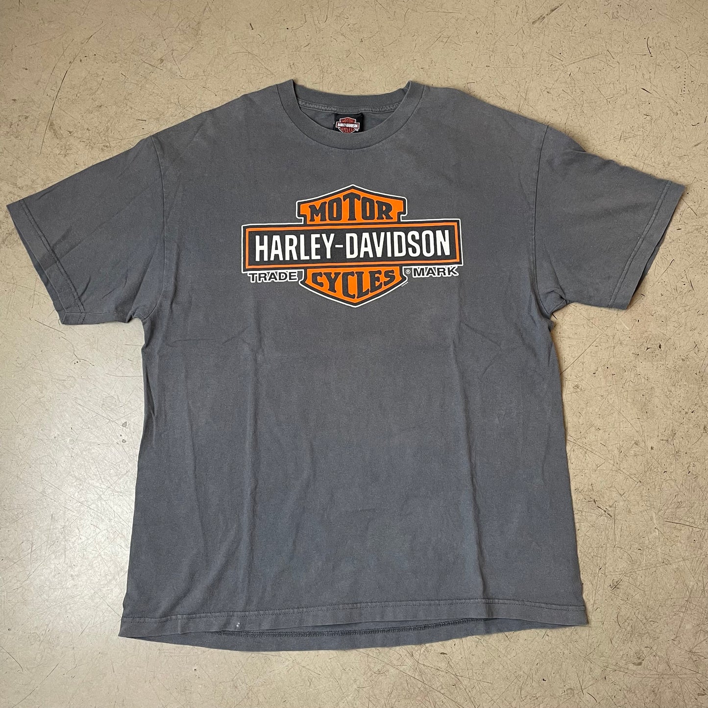 (XL) 2016 Harley Davidson Pittsburgh Big Logo Tshirt Faded grau