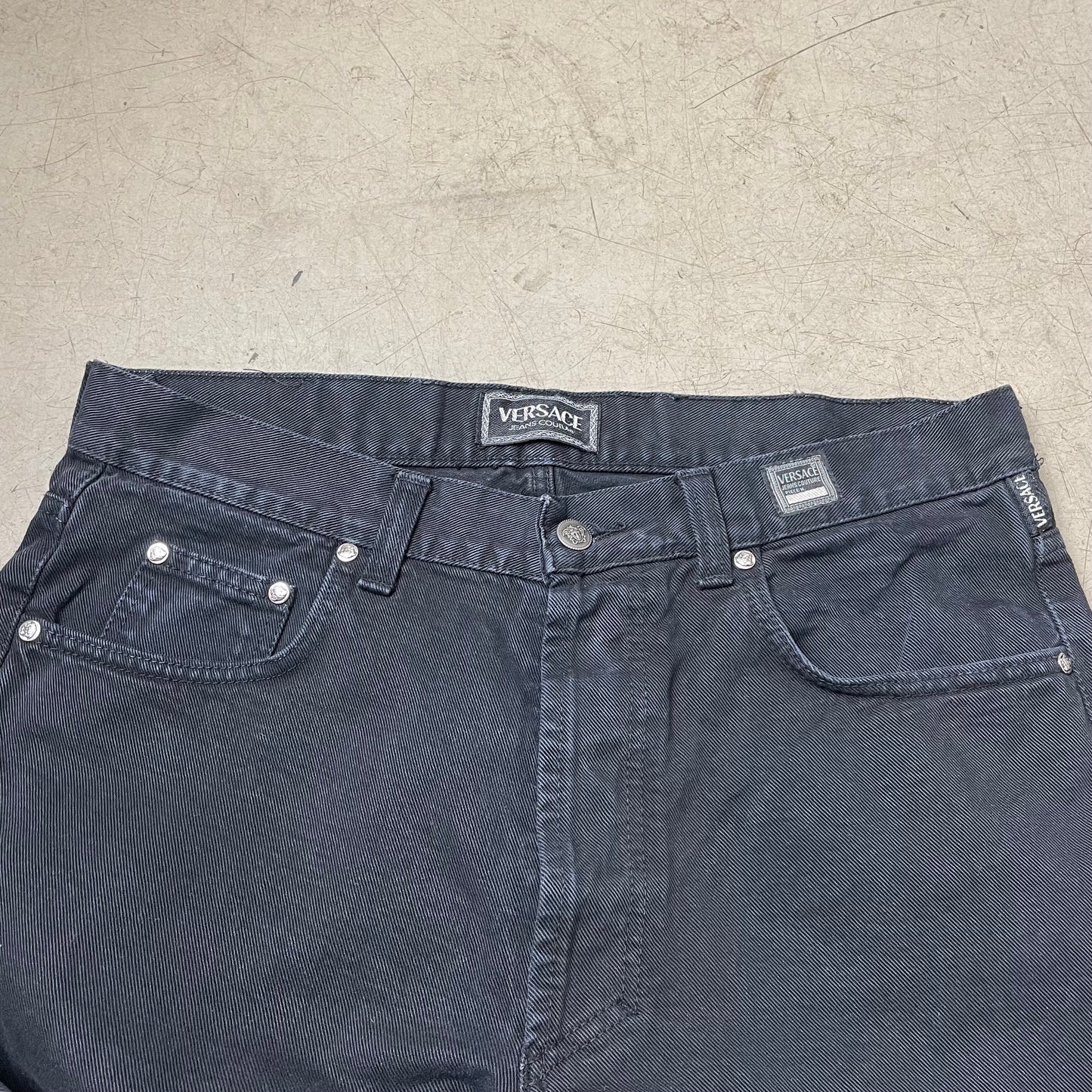 (XL) 1990s Versace Jeanshose schwarz 38 52