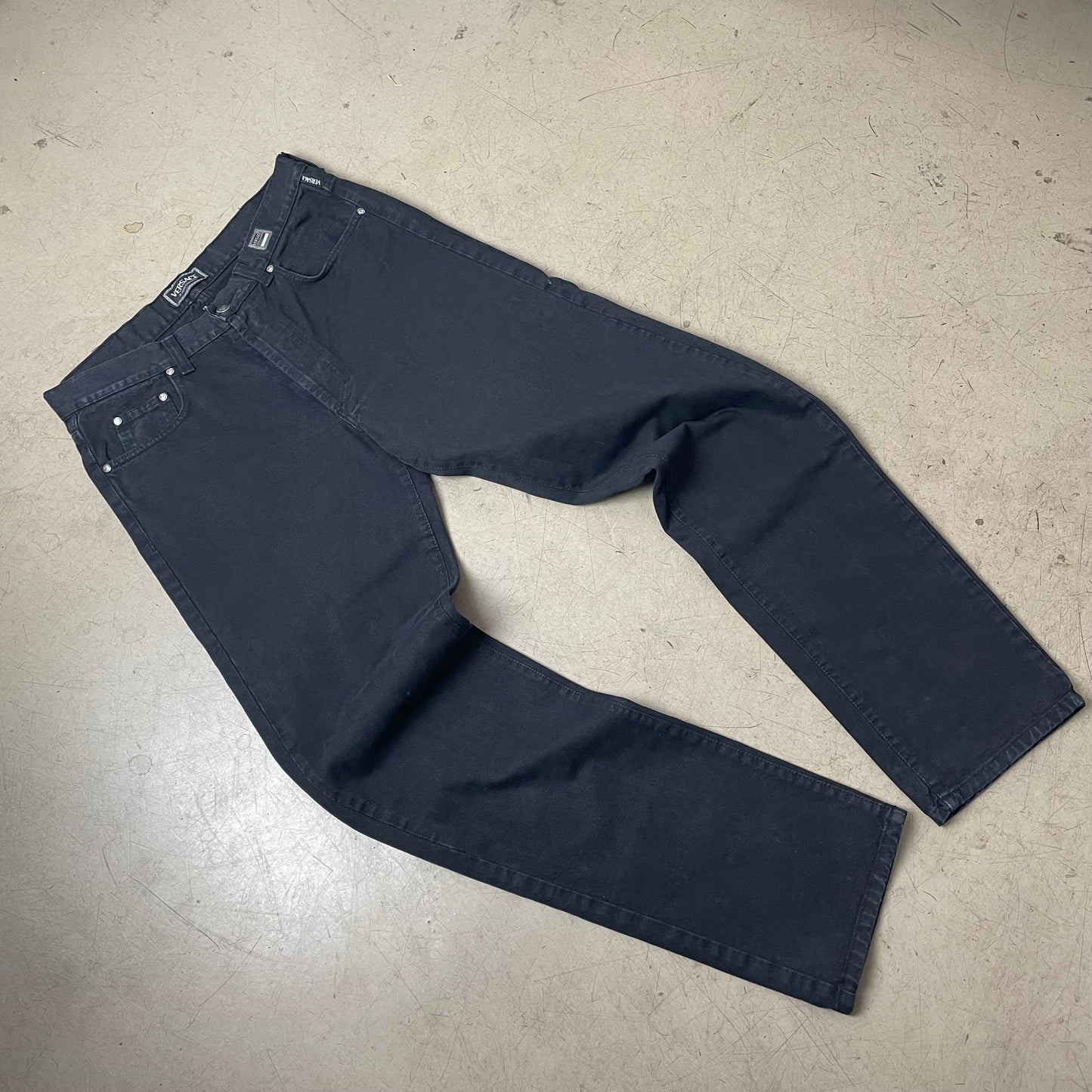 (XL) 1990s Versace Jeanshose schwarz 38 52